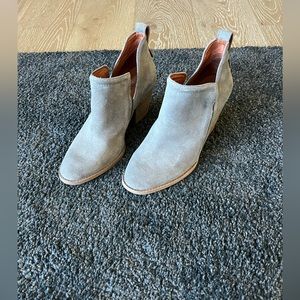 Super cute Jeffrey Campbell suede bootie with heel. Size 8.5.